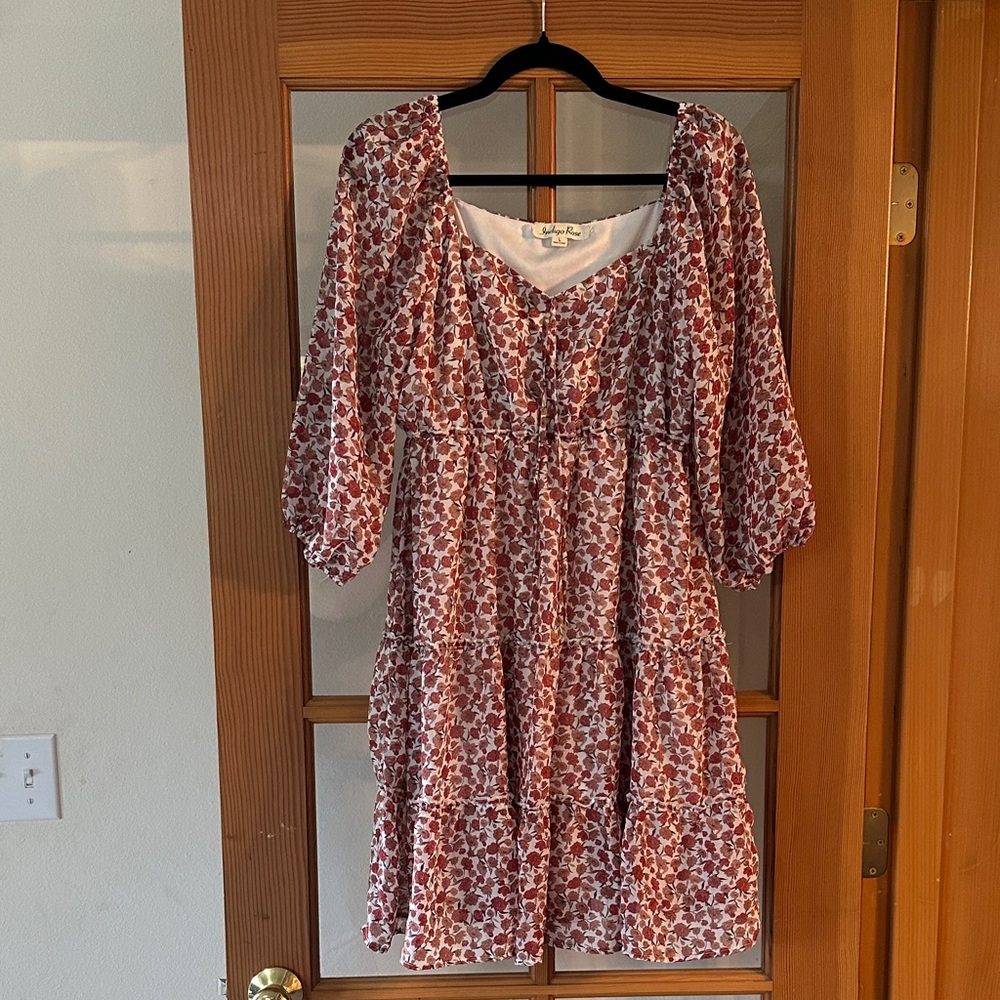 Elegant Red Floral 3/4 Sleeve Dress